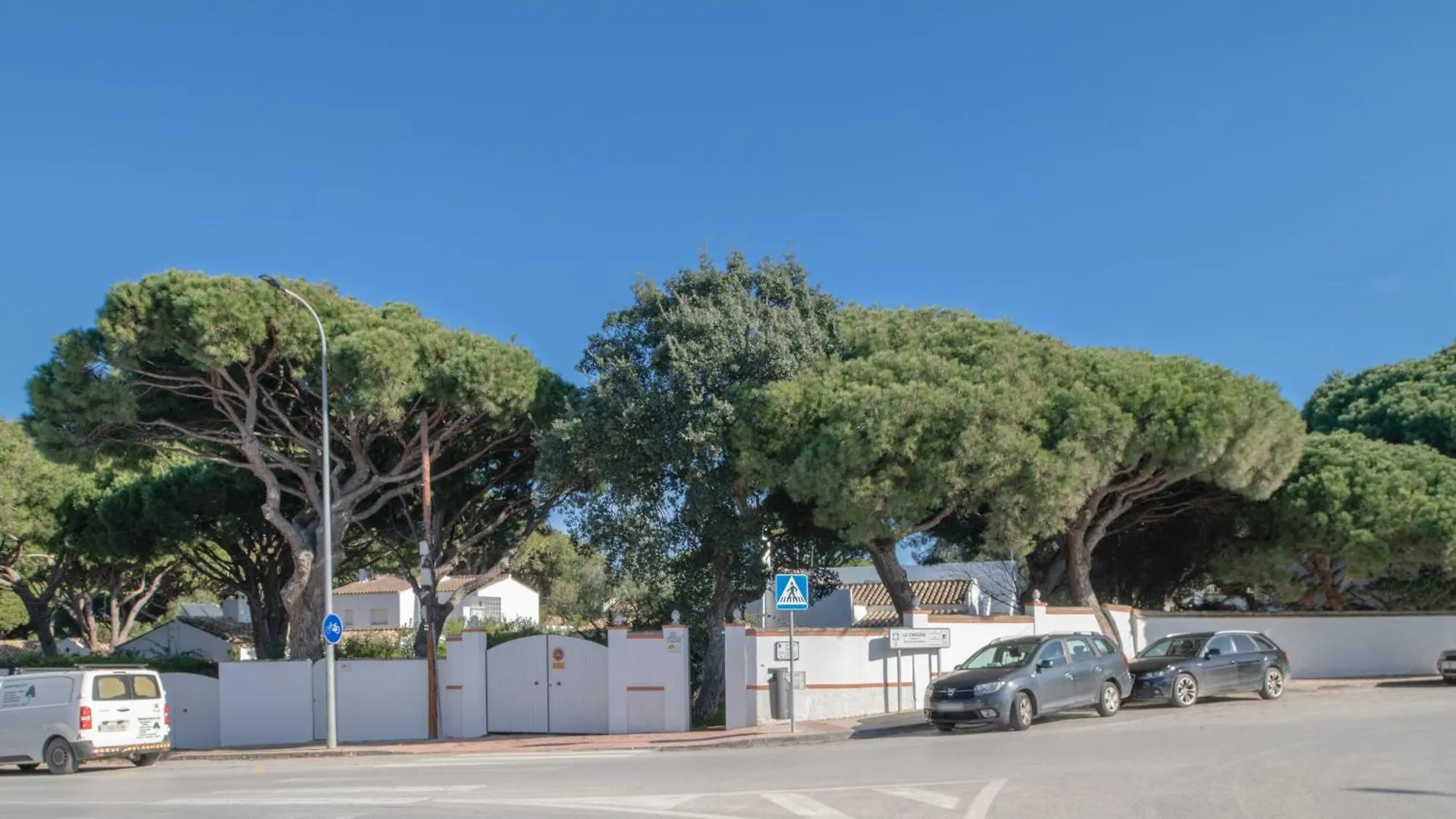 Chalet La Barrosa A 800 Mts Playa Chiclana de la Frontera Spain